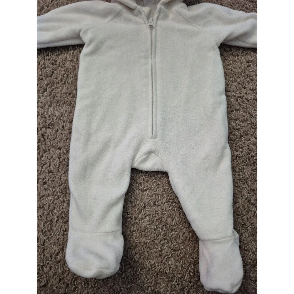 Oldnavy bunting snowsuit size 0-3 months